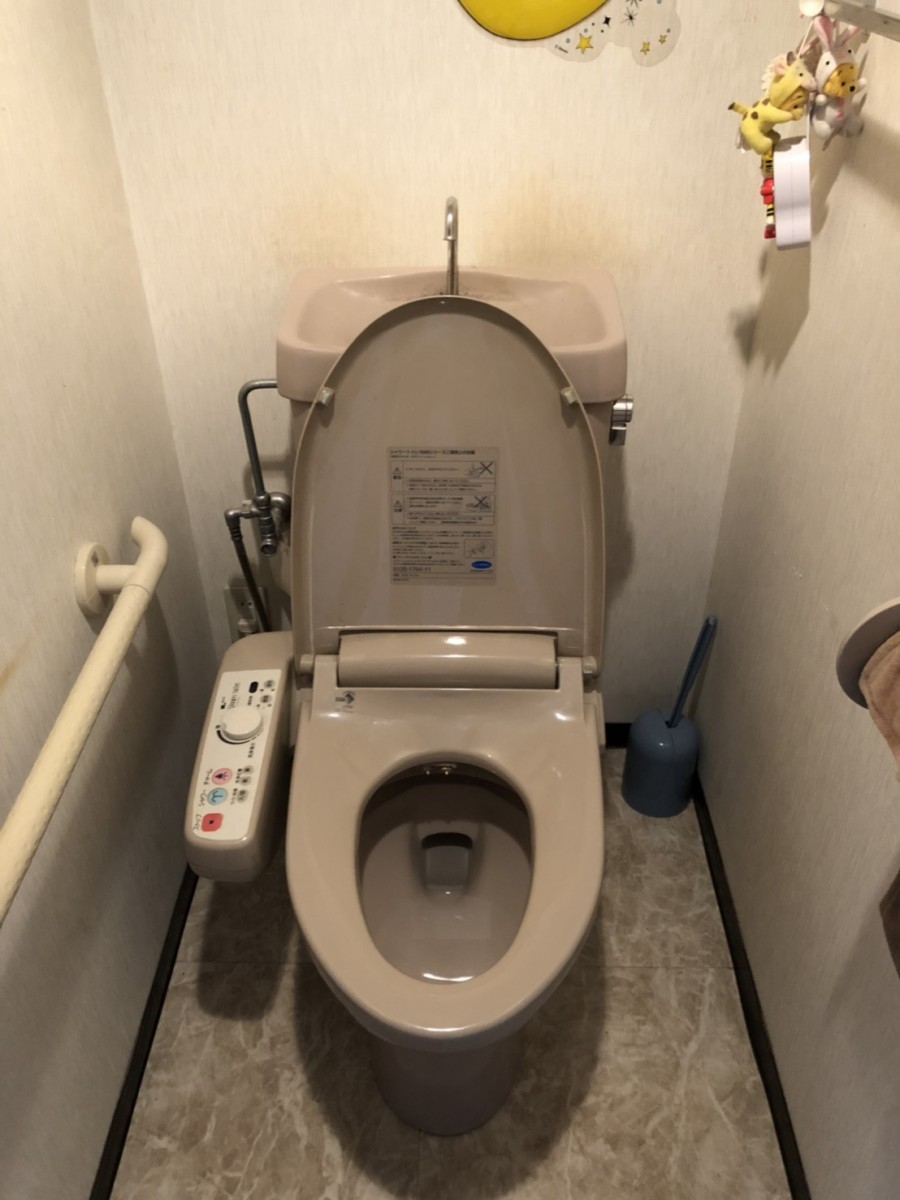 LIXIL 節水型トイレ アメージュZ 交換作業 (千葉市若葉区若松町)｜住まいの問題は千葉住宅設備まで